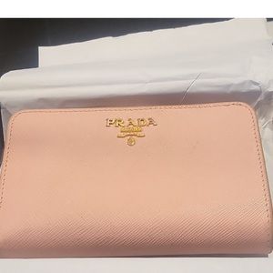 Prada Orchid Pink Saffiano Leather Wallet. (Sold As is)